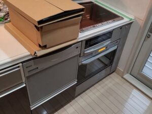神奈川のキッチン取付け隊　電気オーブンを後付　施工後